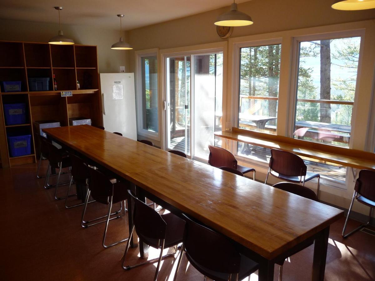 Canmore Alpine Hostel - Alpine Club Of Canada Extérieur photo