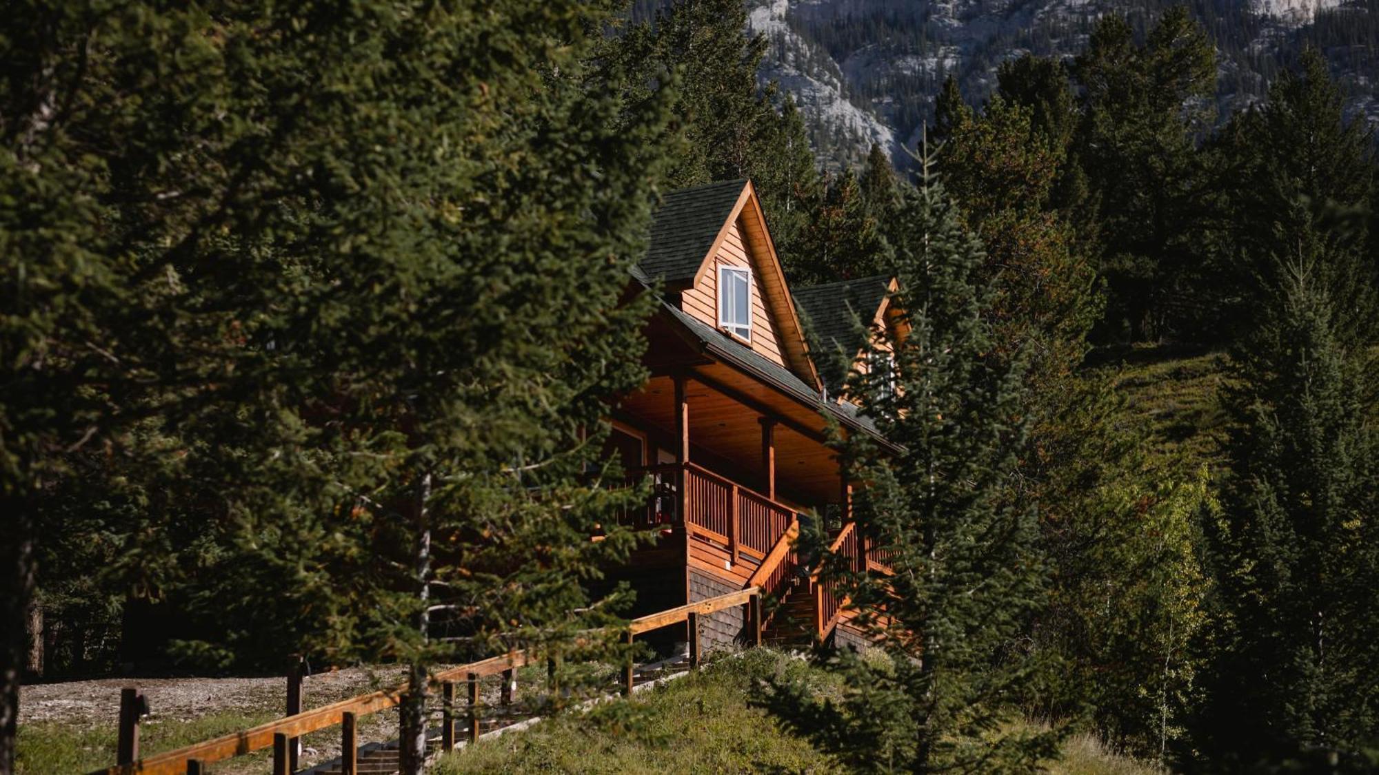 Canmore Alpine Hostel - Alpine Club Of Canada Extérieur photo